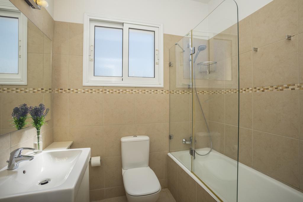 Protaras Villa Sandy Toes パラリムニ エクステリア 写真